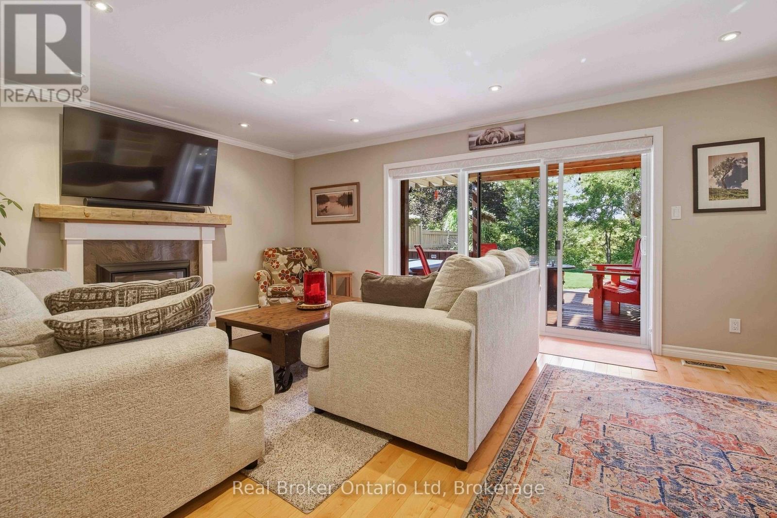 126 5Th Avenue E, Owen Sound, ON