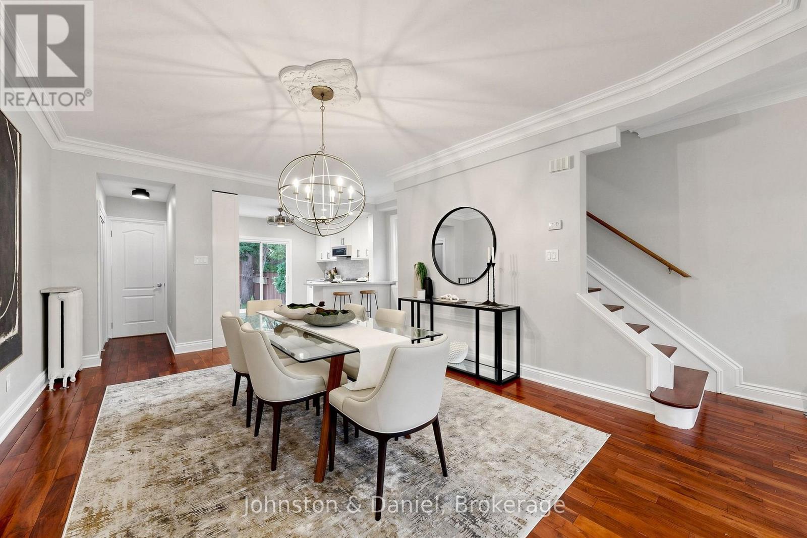 11 Ashland Avenue, Toronto, ON