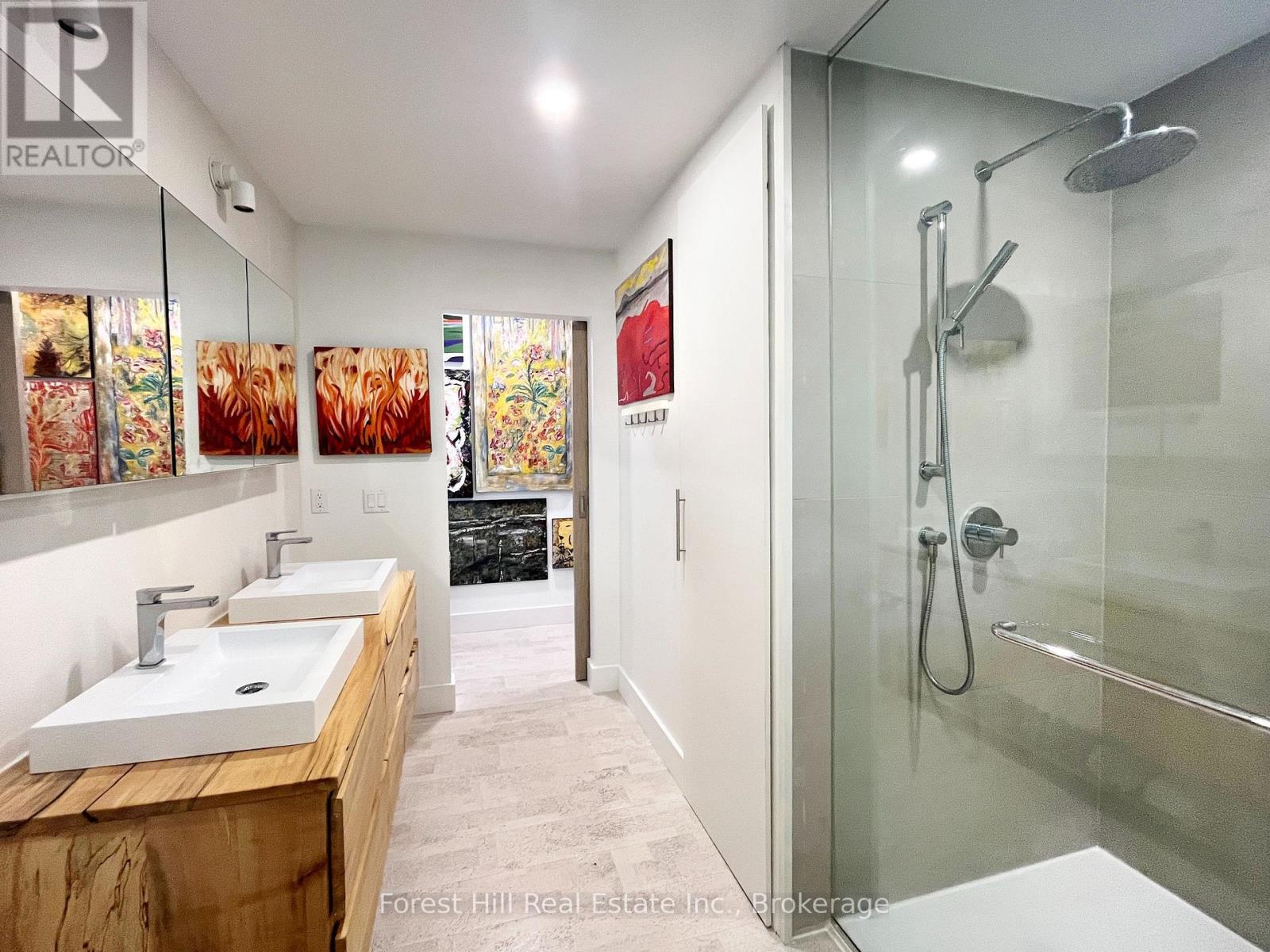 275 Saint Paul Street, Collingwood, ON