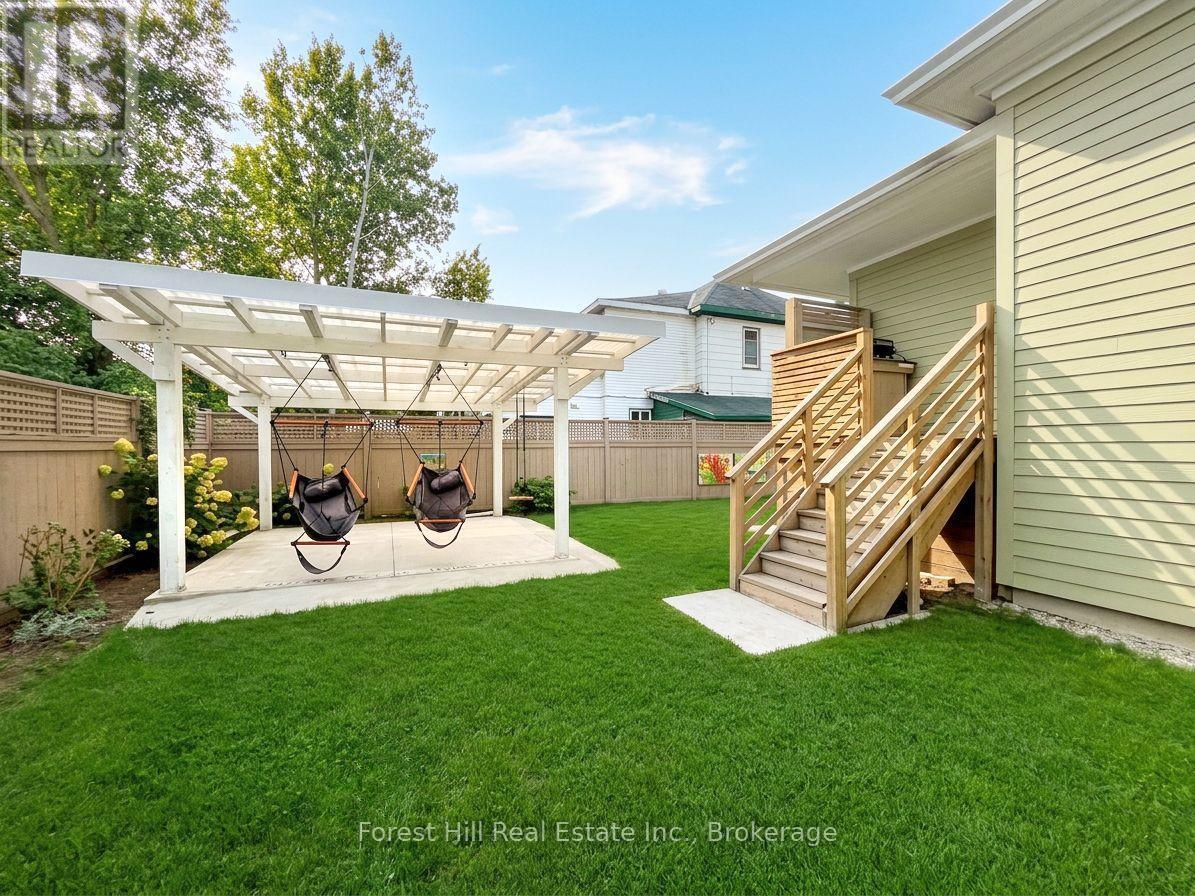 275 Saint Paul Street, Collingwood, ON