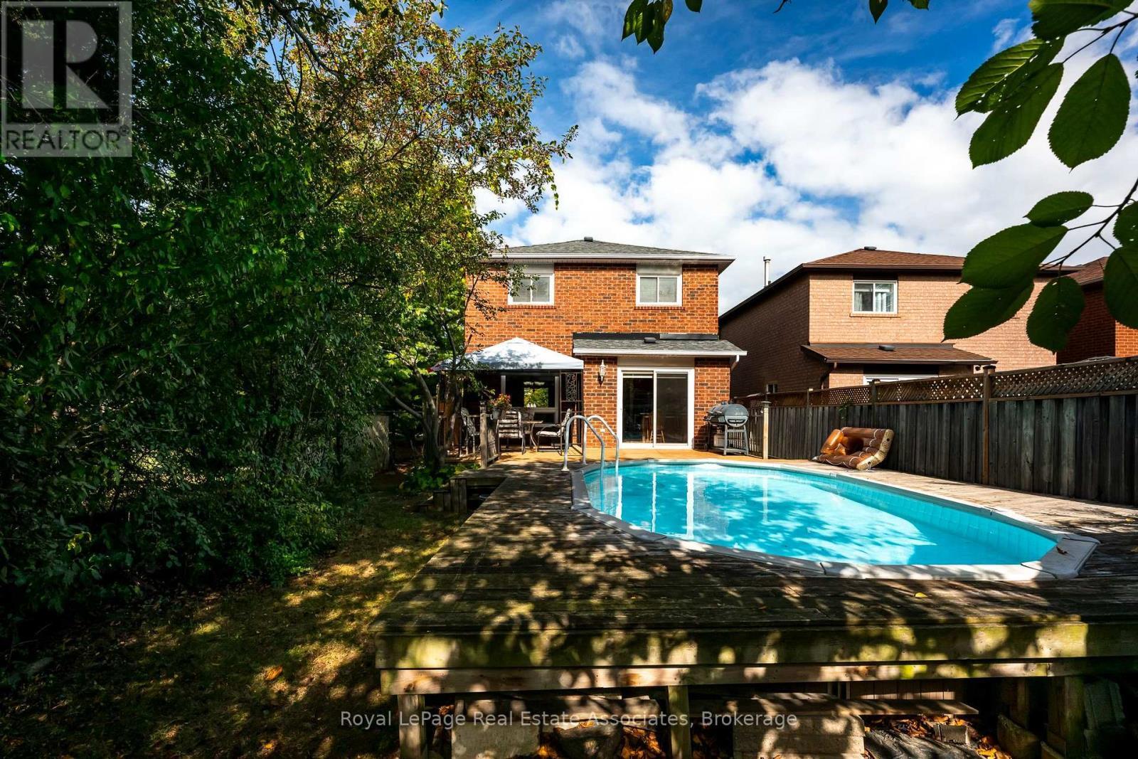 67 Smith Drive, Halton Hills, ON