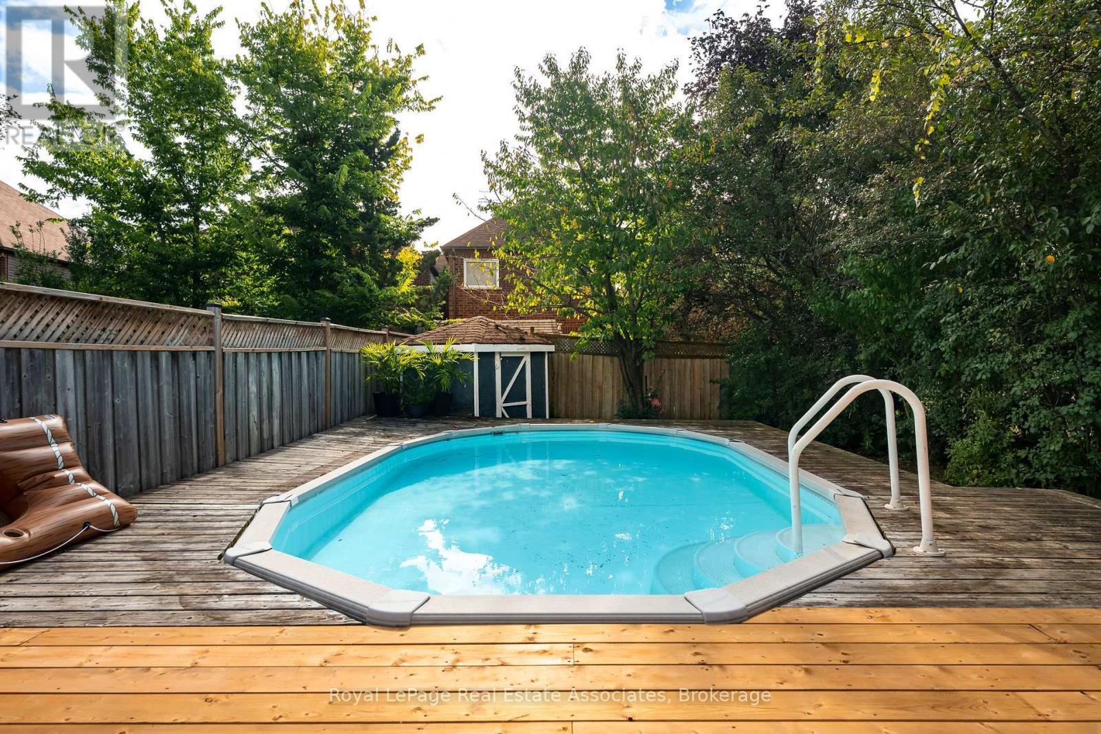 67 Smith Drive, Halton Hills, ON