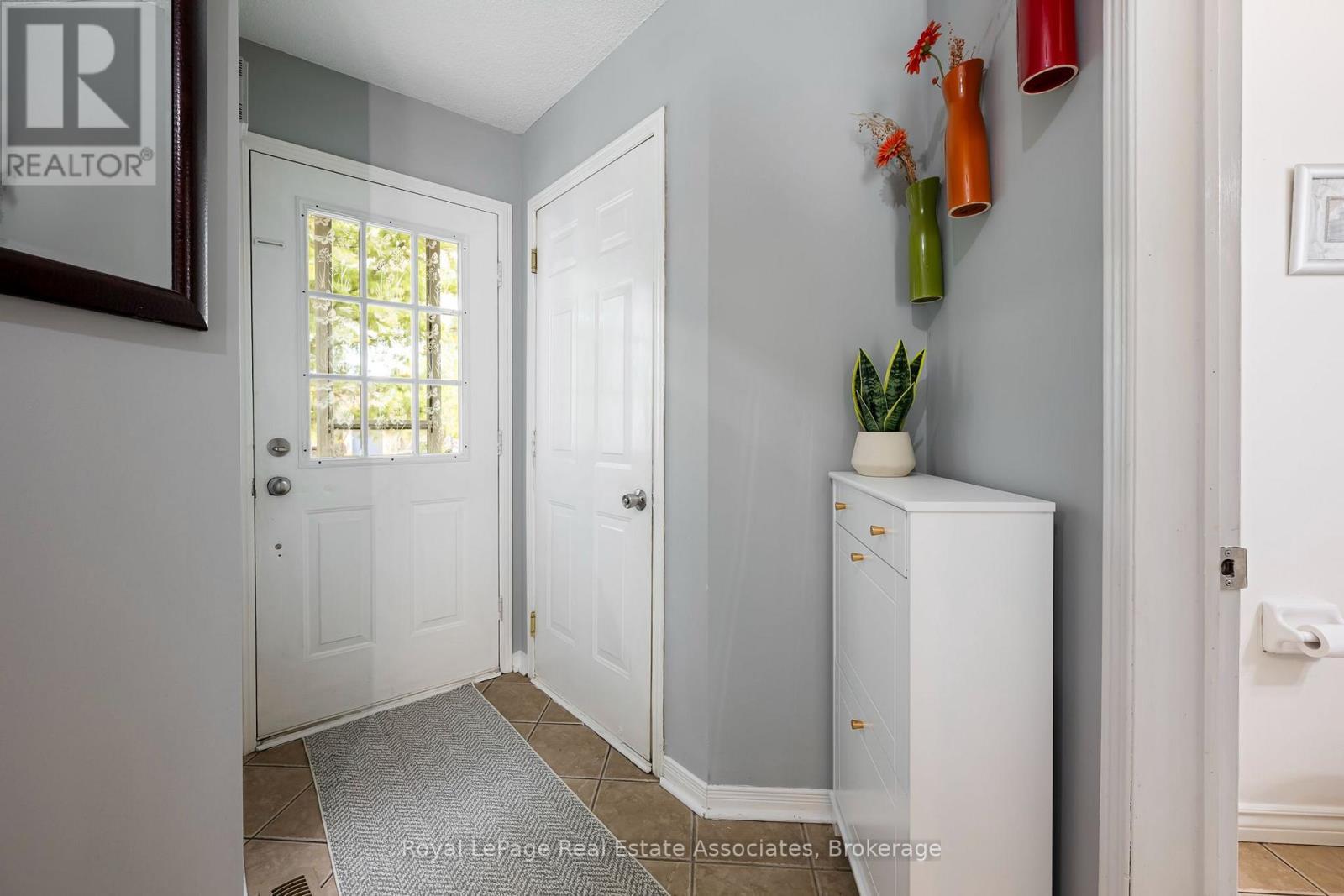 67 Smith Drive, Halton Hills, ON
