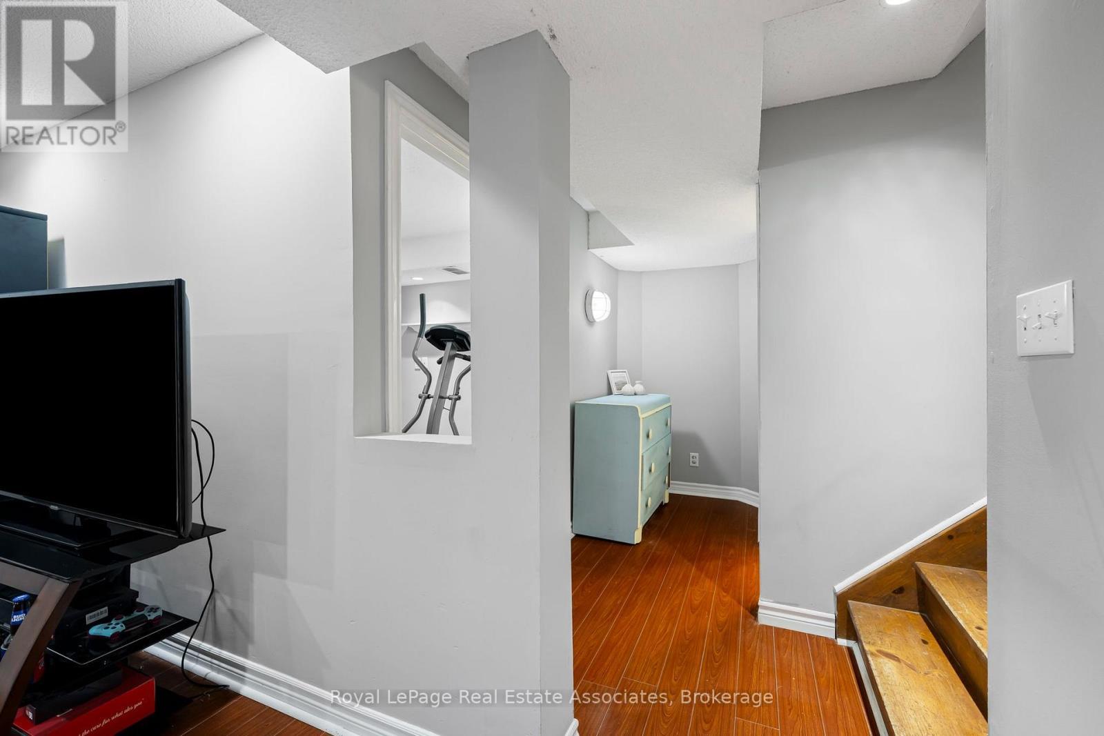 67 Smith Drive, Halton Hills, ON