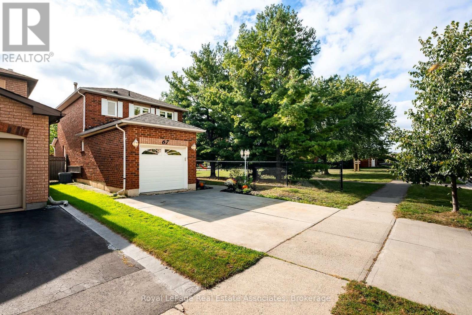 67 Smith Drive, Halton Hills, ON
