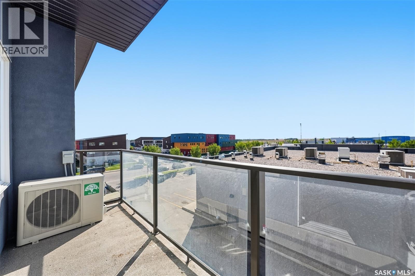 305 714 Hart Road, Saskatoon, SK