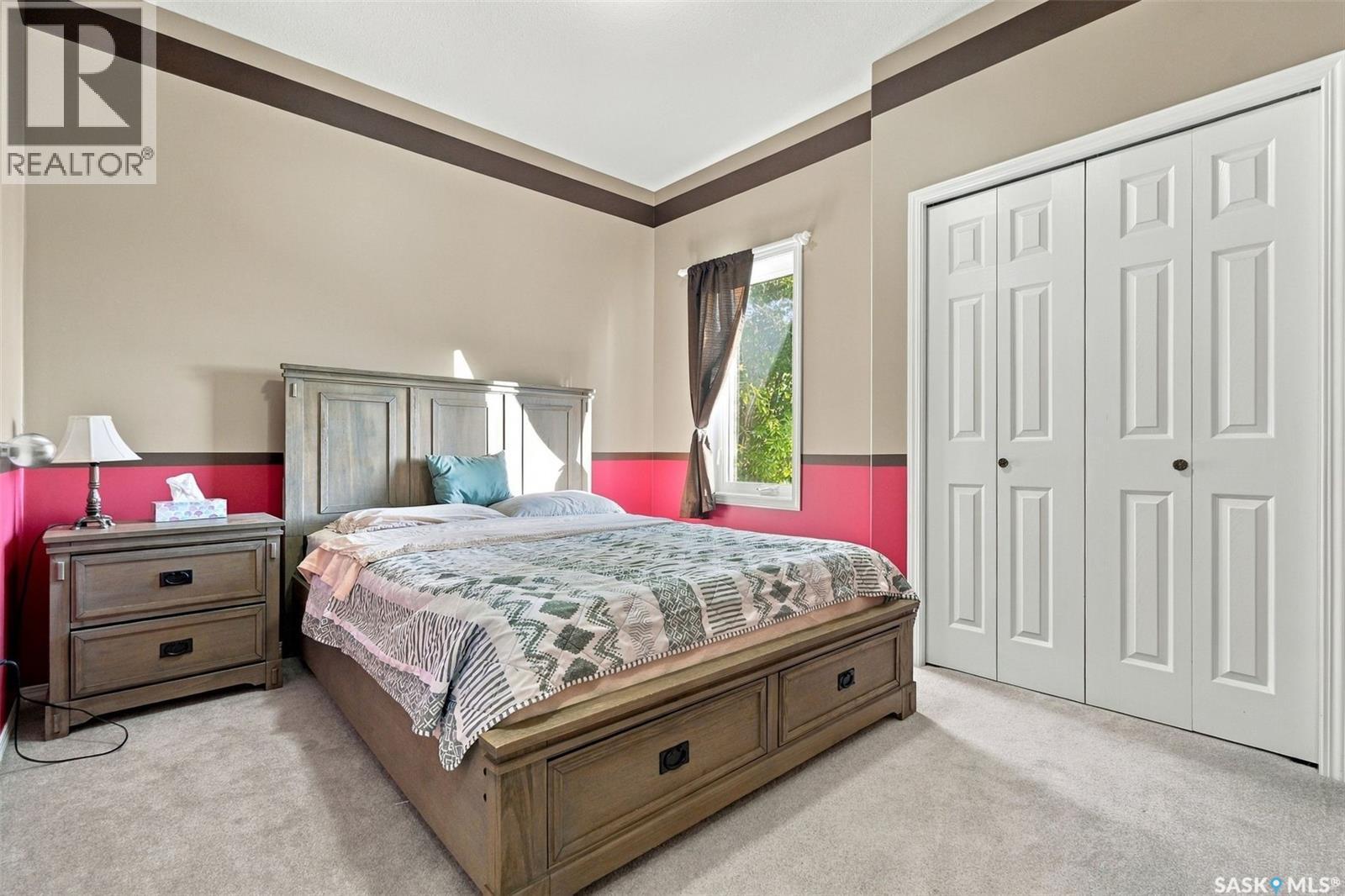 726 Penner Place, Martensville, SK