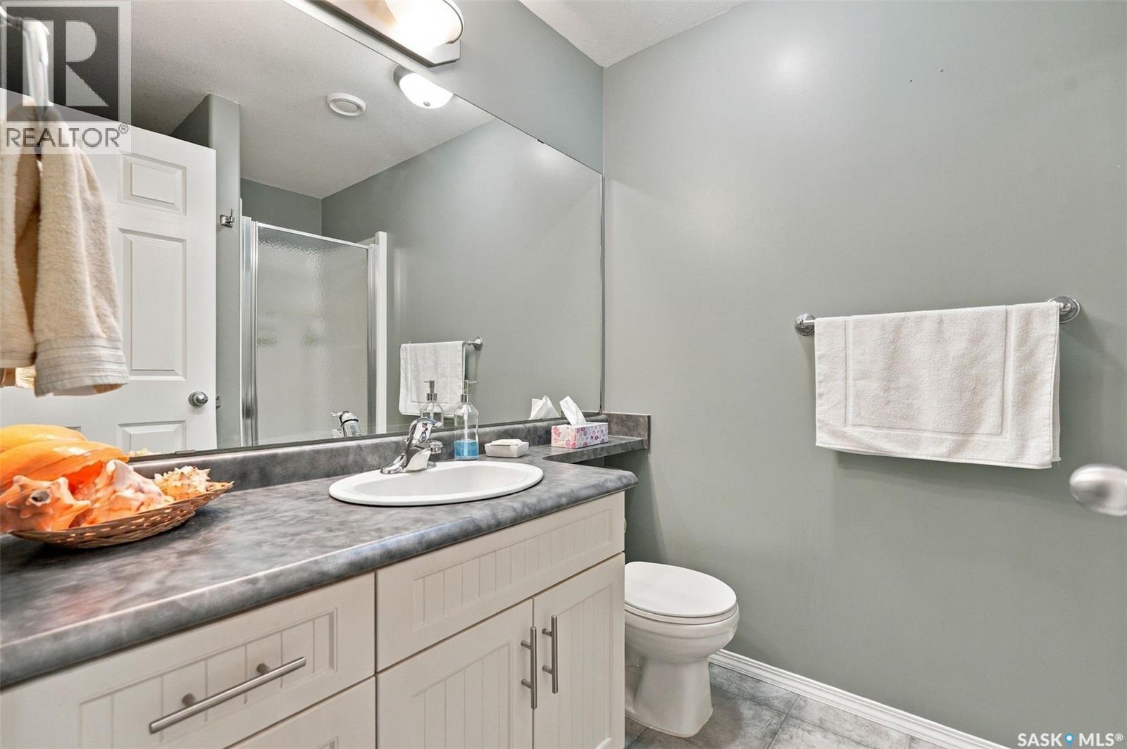726 Penner Place, Martensville, SK