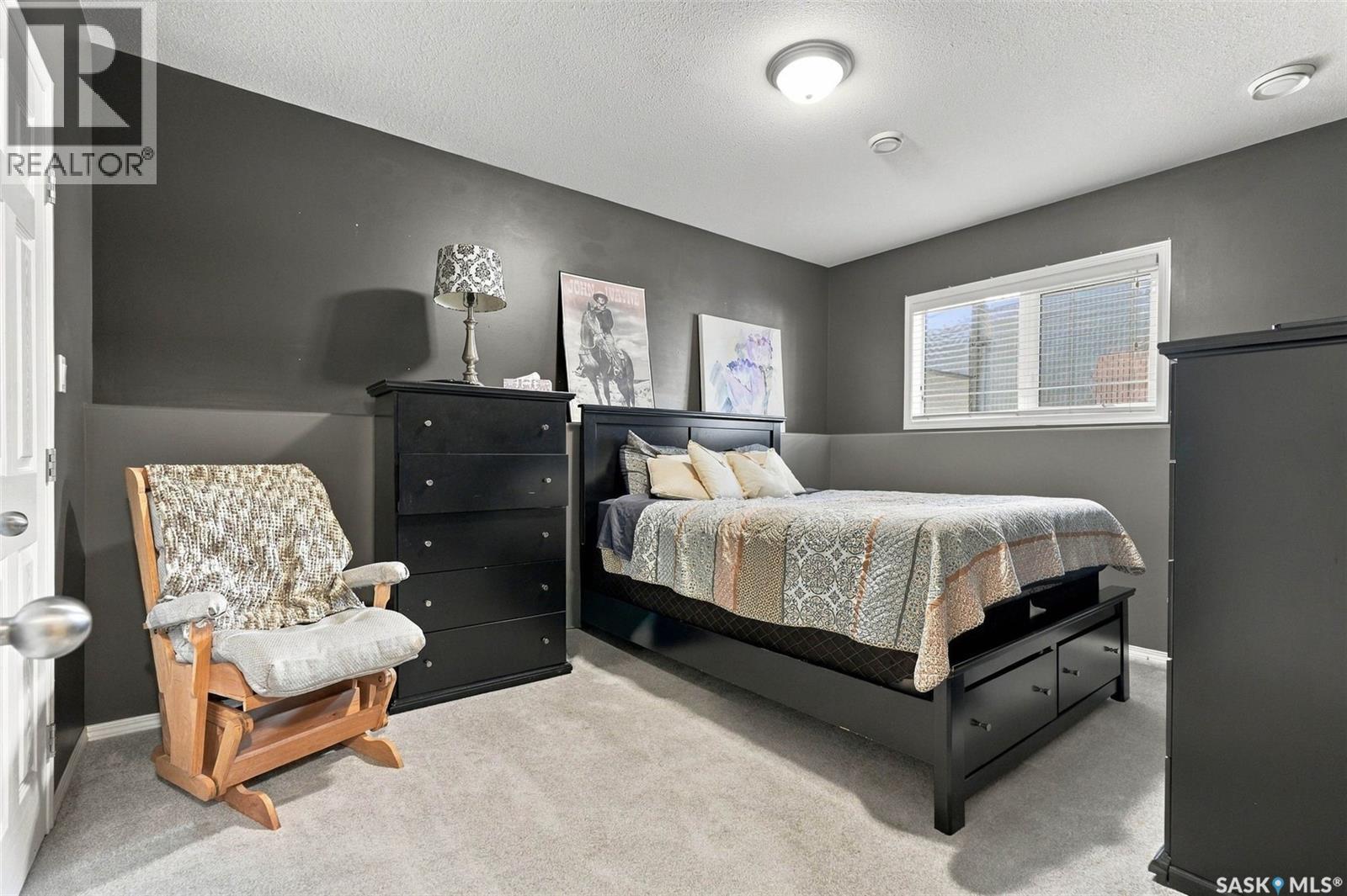 726 Penner Place, Martensville, SK