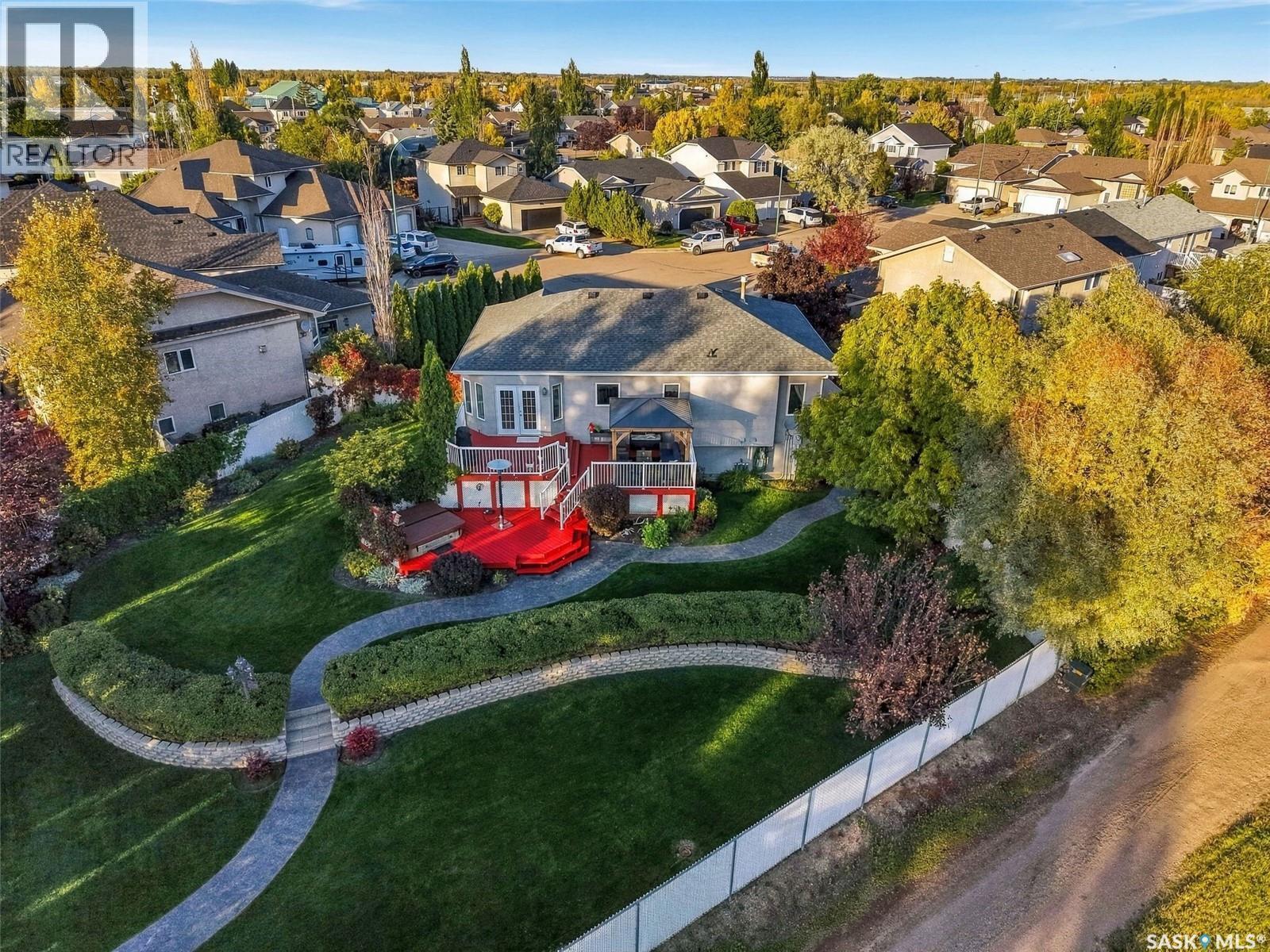 726 Penner Place, Martensville, SK
