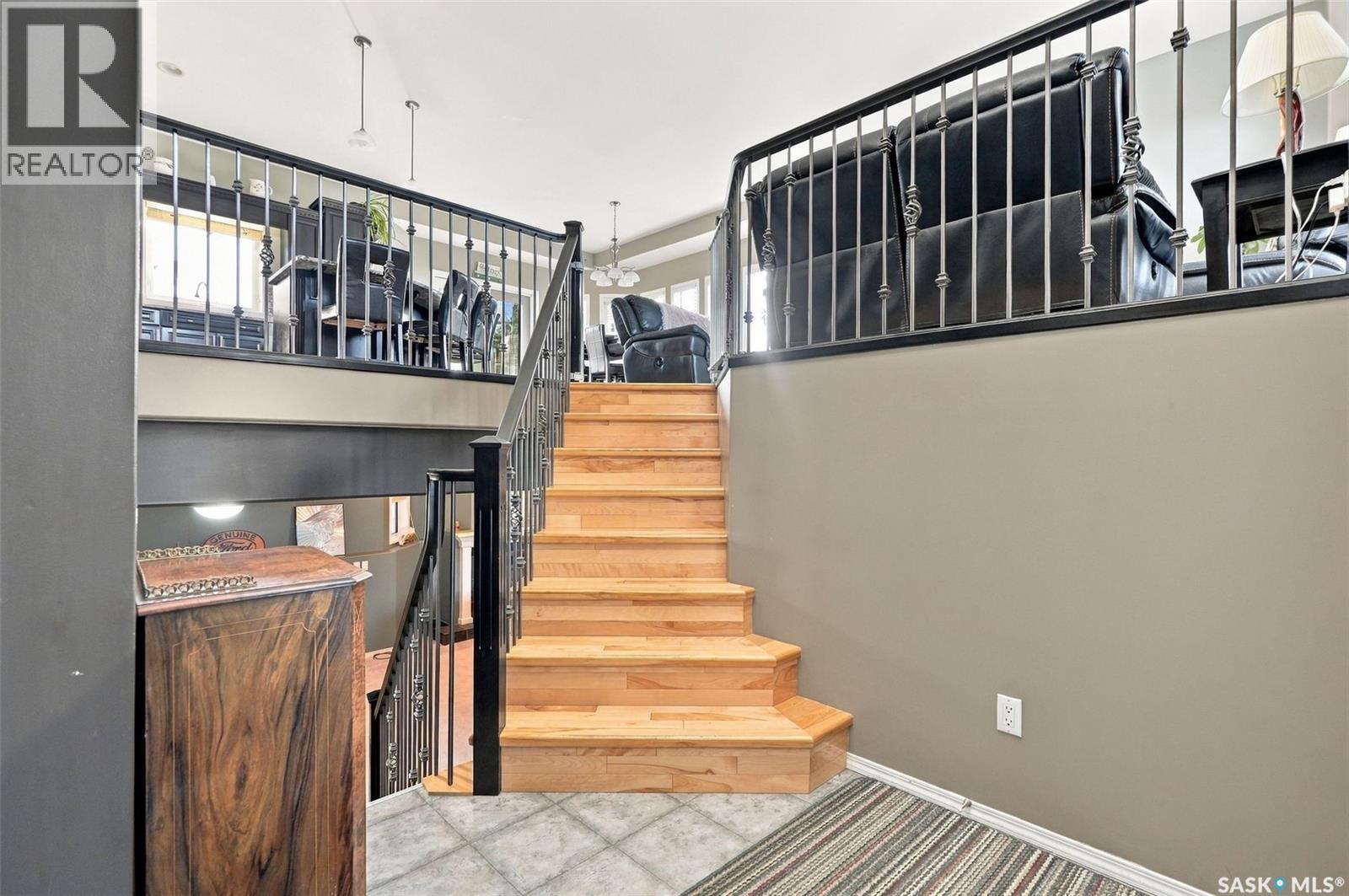 726 Penner Place, Martensville, SK