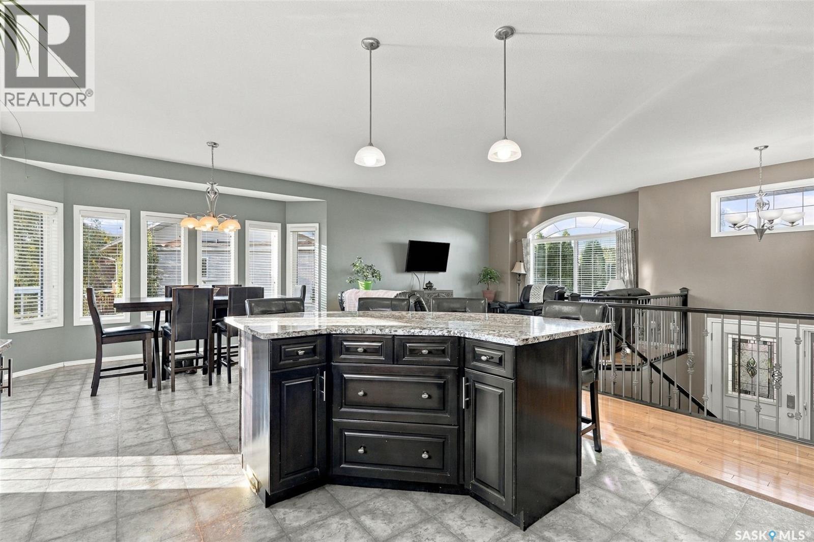 726 Penner Place, Martensville, SK
