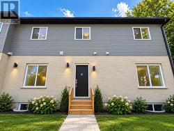 143 MARCONI COURT London East (East A), ON N5V 0C9