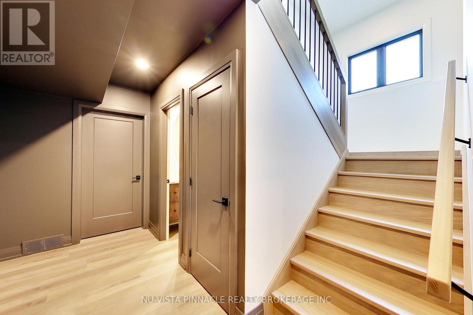 1643 Upper West Avenue, London South (South B), ON