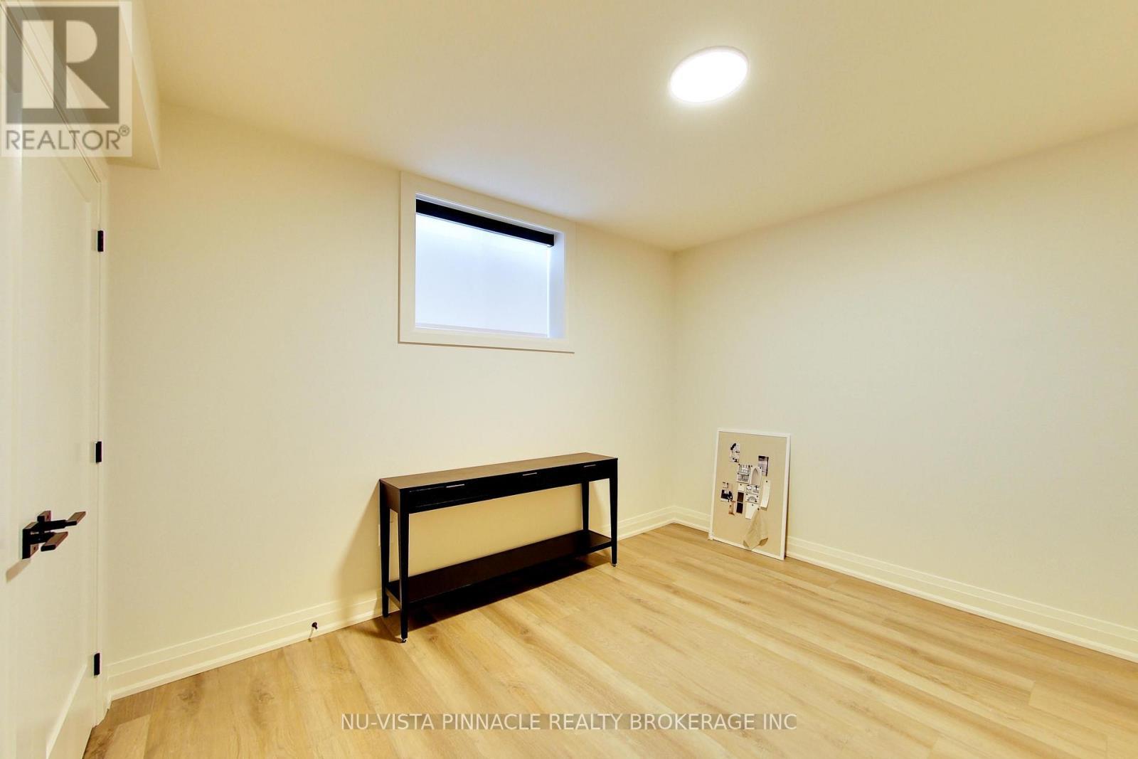 1643 Upper West Avenue, London South (South B), ON
