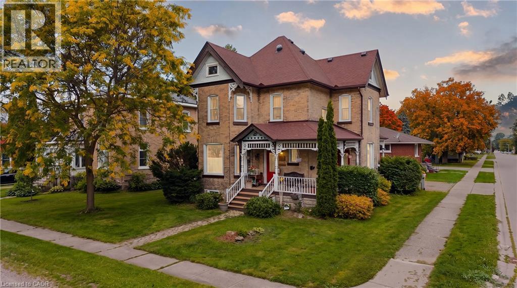 295 Livingstone Avenue N, Listowel, ON