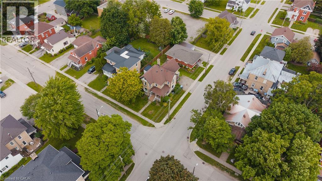 295 Livingstone Avenue N, Listowel, ON