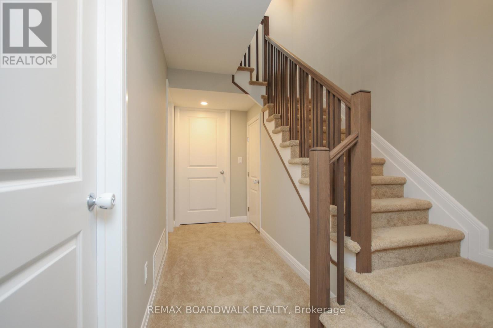 74 Michael Stoqua Street, Ottawa, ON
