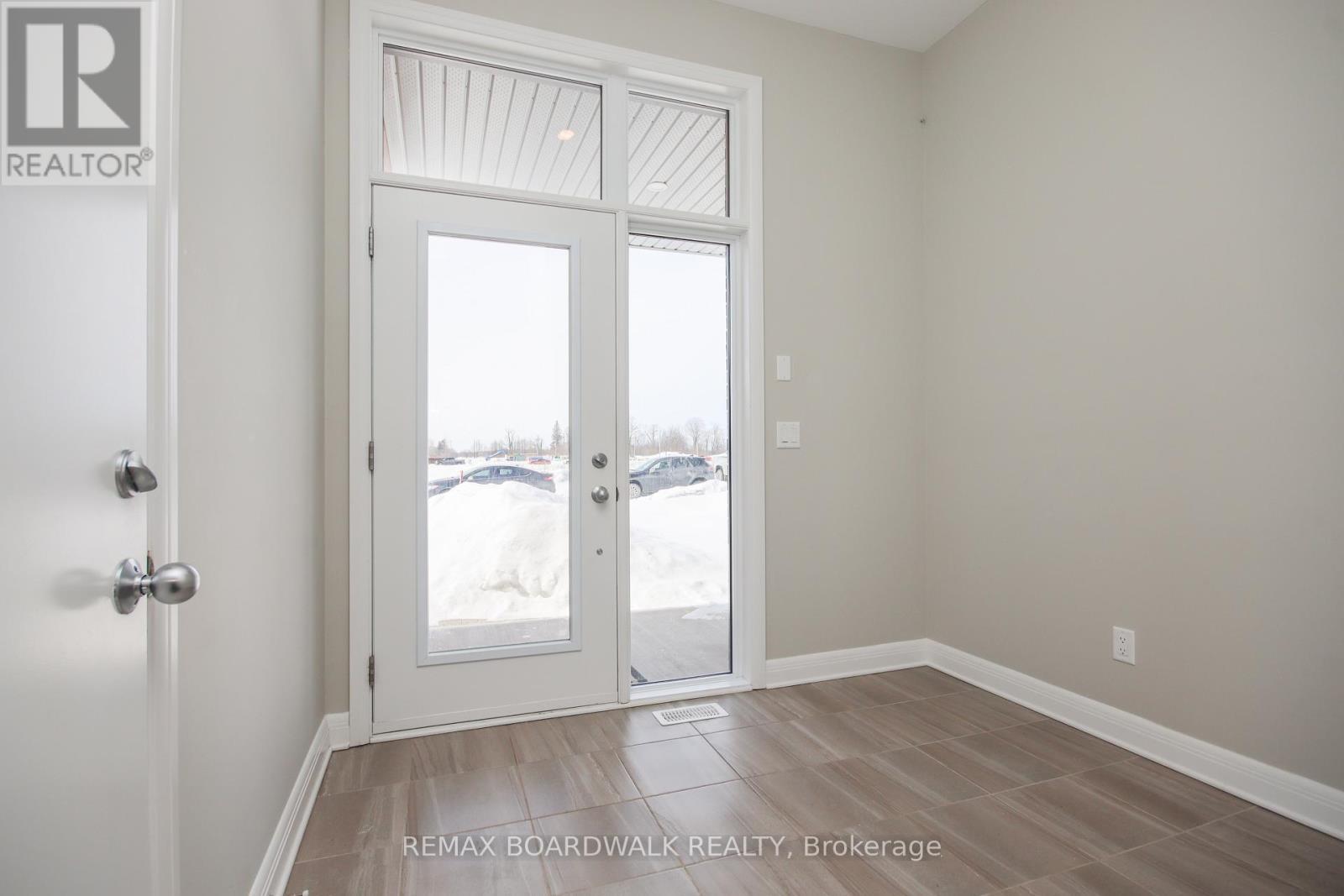 74 Michael Stoqua Street, Ottawa, ON