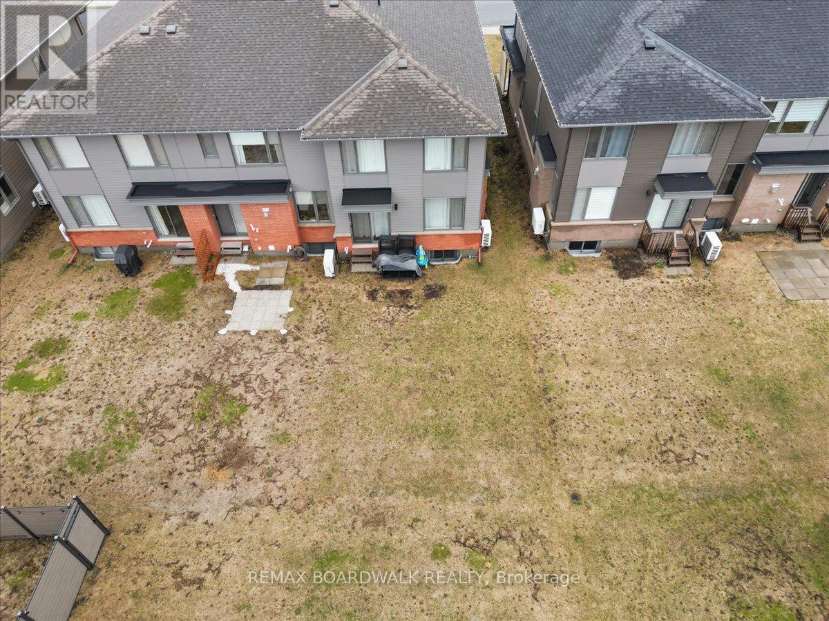 74 Michael Stoqua Street, Ottawa, ON