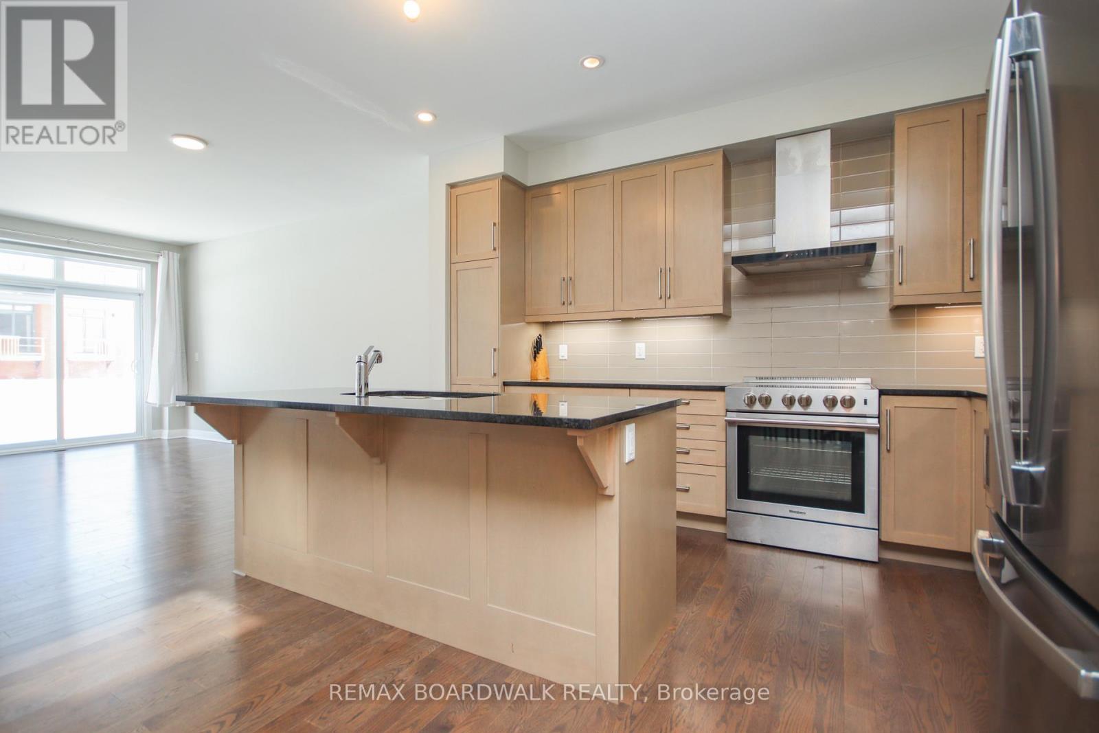 74 Michael Stoqua Street, Ottawa, ON