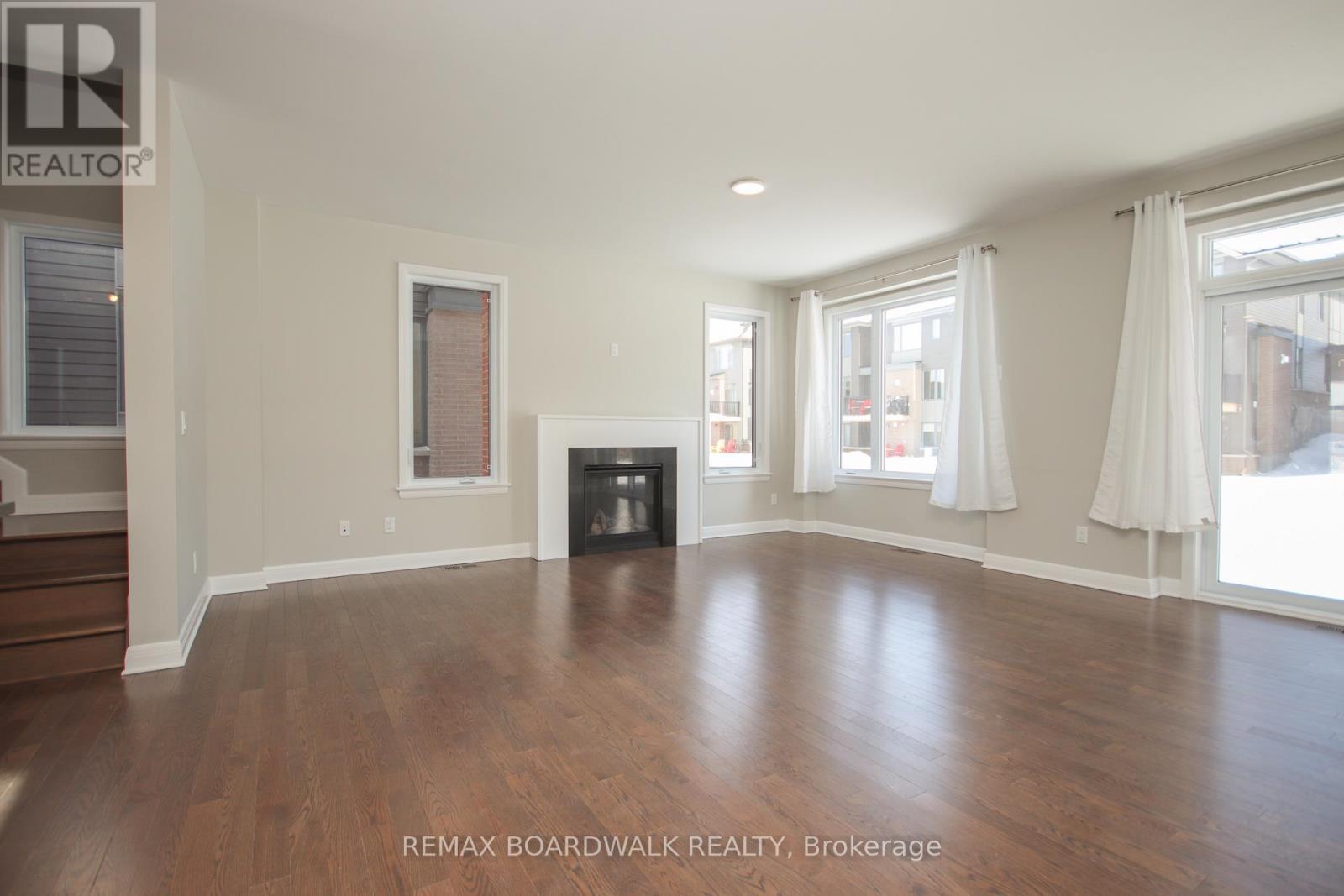 74 Michael Stoqua Street, Ottawa, ON
