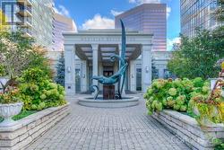 1505 - 15 GREENVIEW AVENUE Toronto, ON M2M 4M7