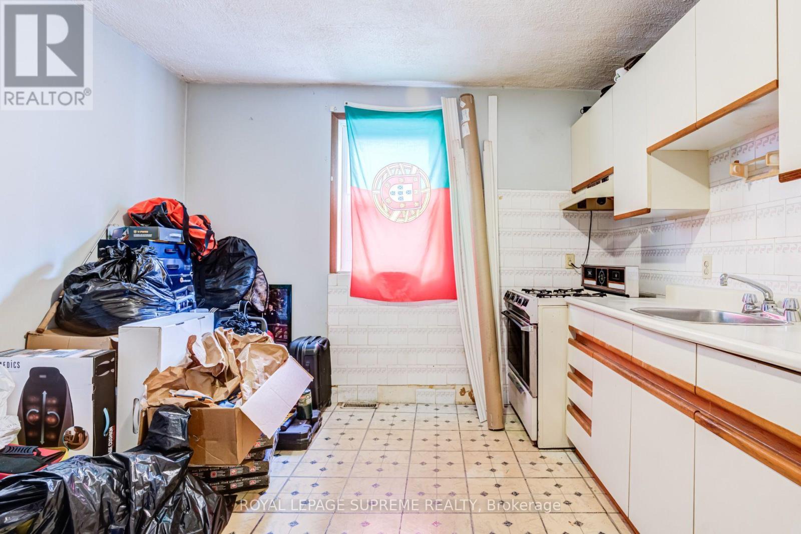 259 Brock Avenue, Toronto, ON