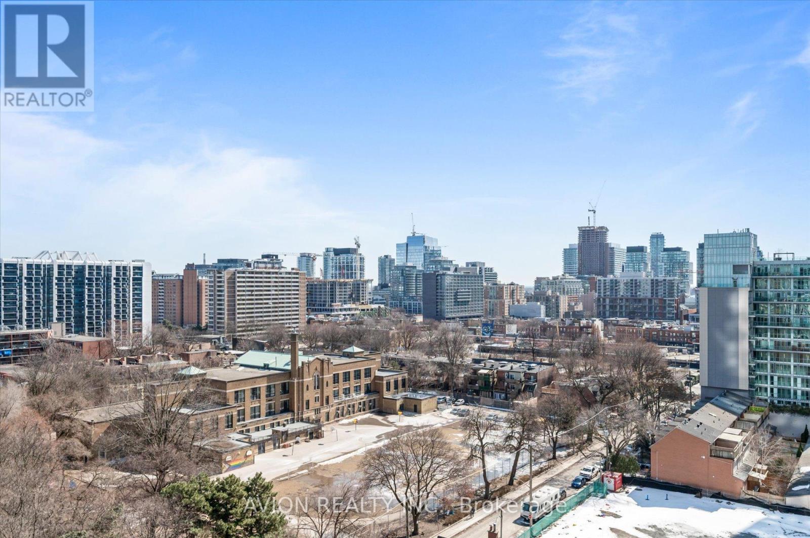 1120 - 251 Jarvis Street, Toronto, ON
