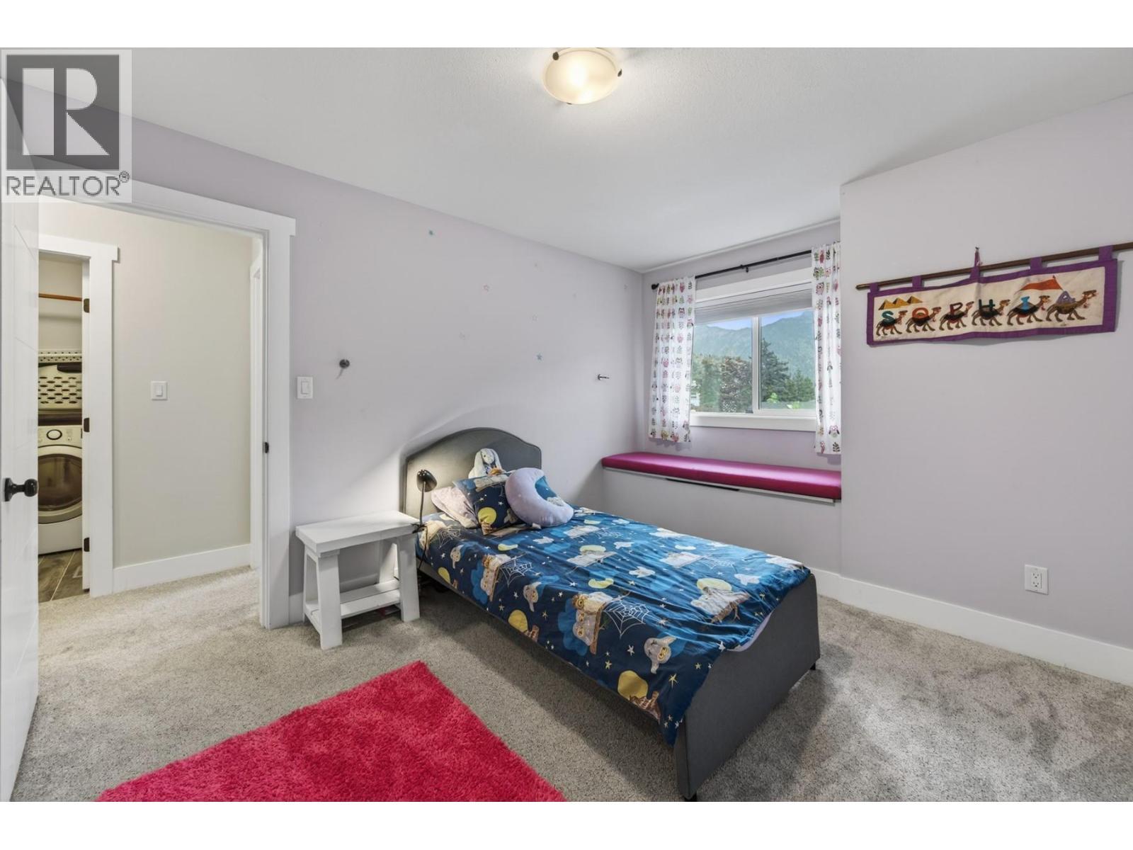 882 Eagleson Crescent, Lillooet, BC