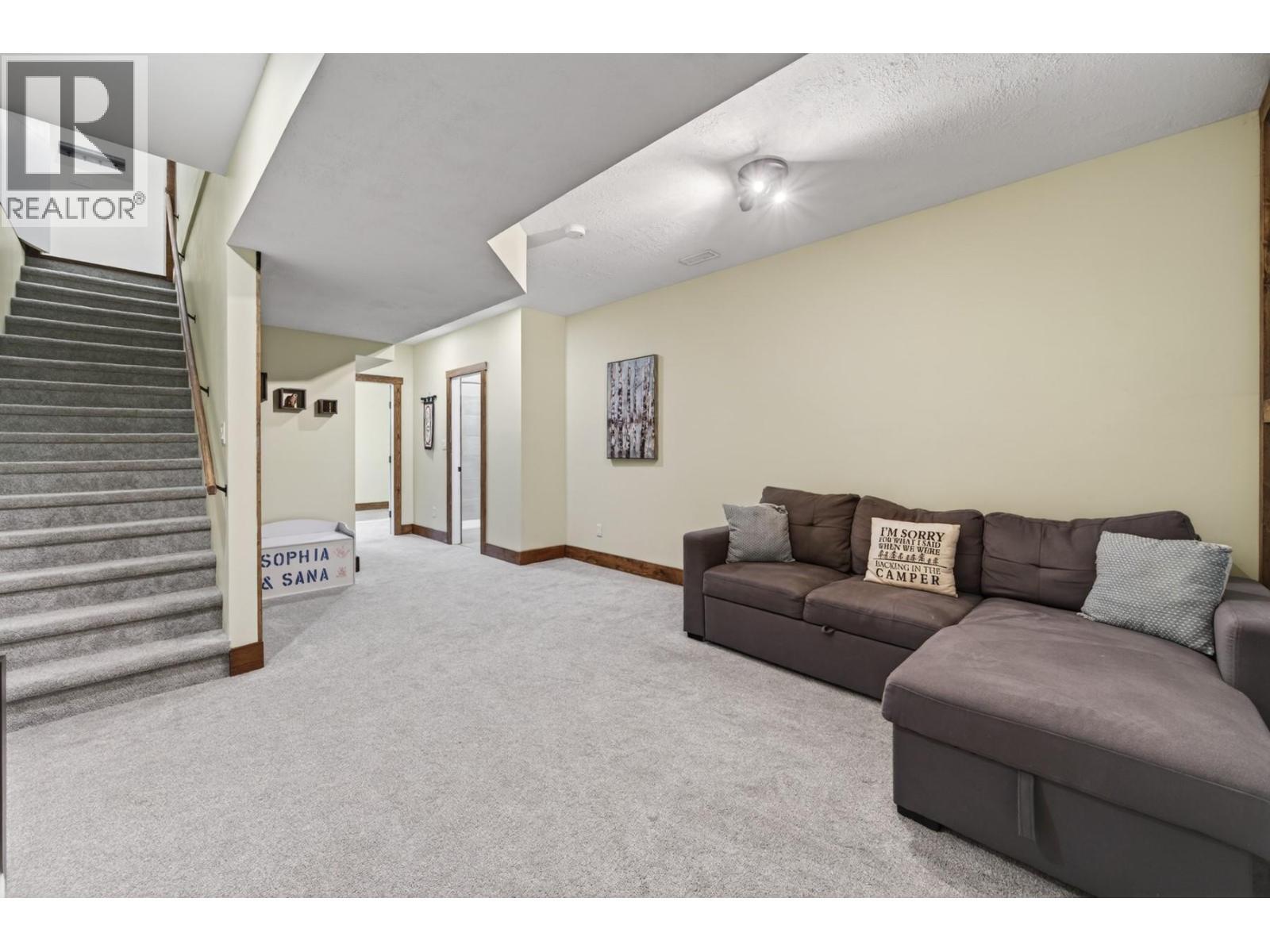 882 Eagleson Crescent, Lillooet, BC