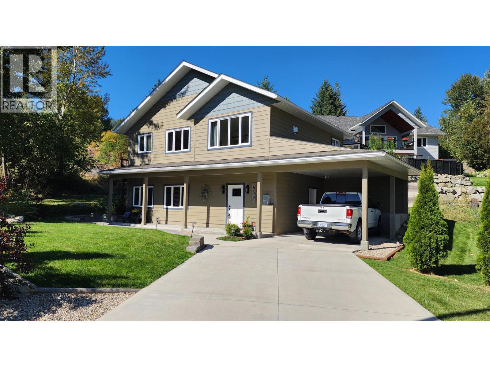 459 Whitman Way - 459 Whitman Way, Warfield, BC