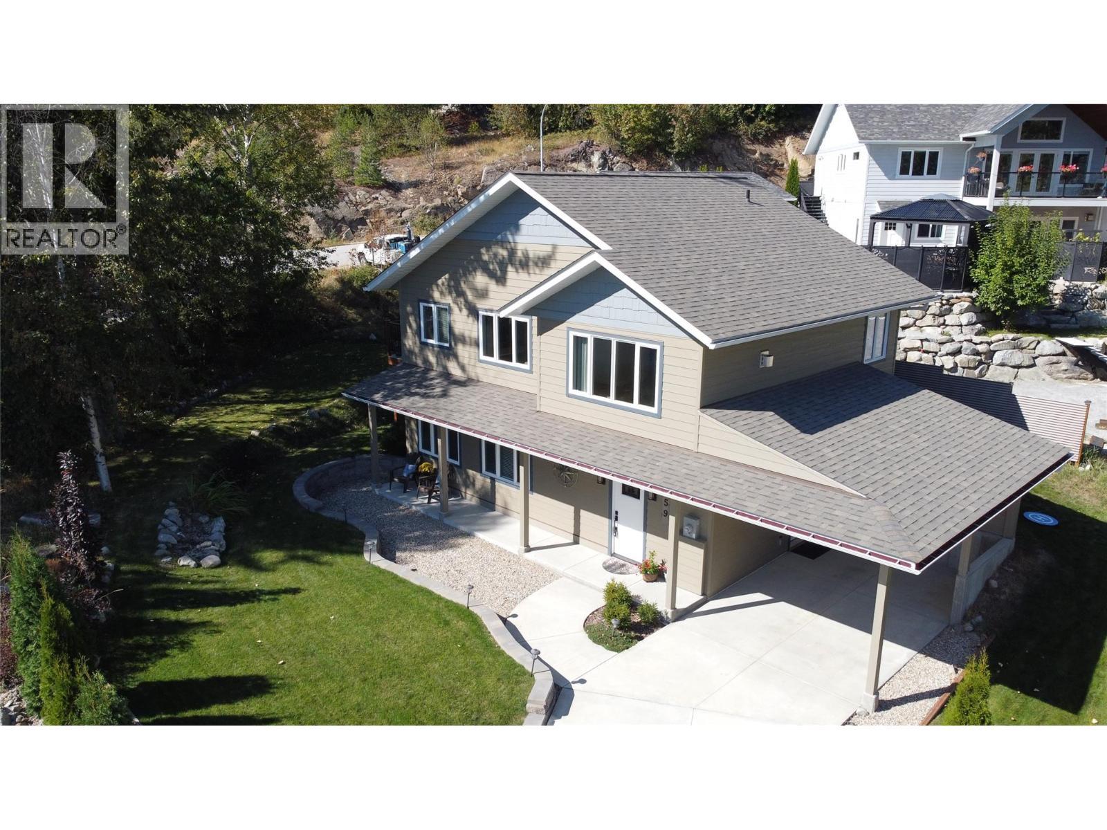459 Whitman Way, Warfield, BC