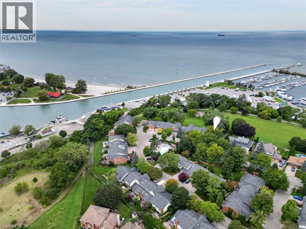 5 Carn Castle Gate Unit# 32, St. Catharines, ON