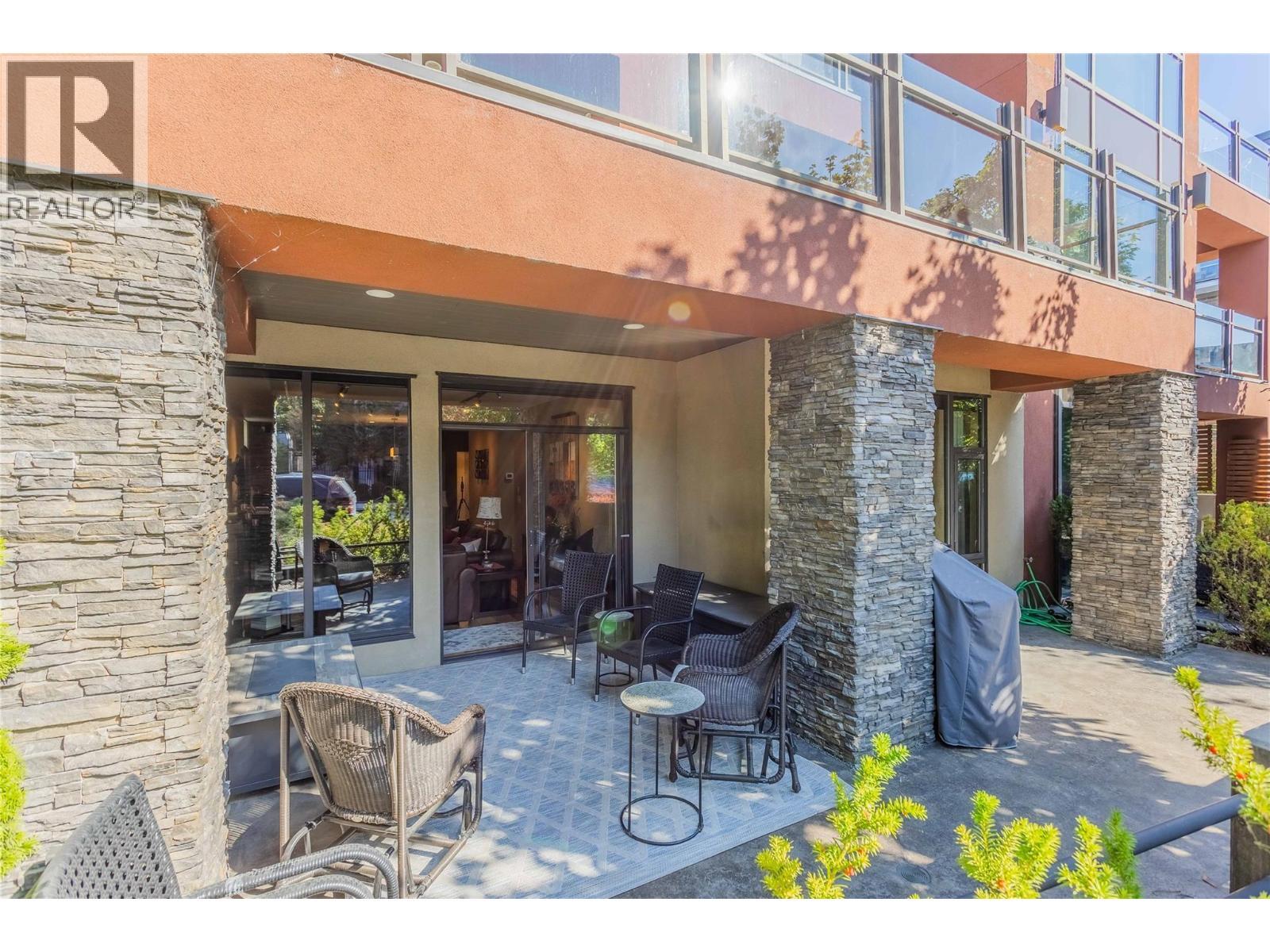 446 West Avenue Unit# 102, Kelowna, BC