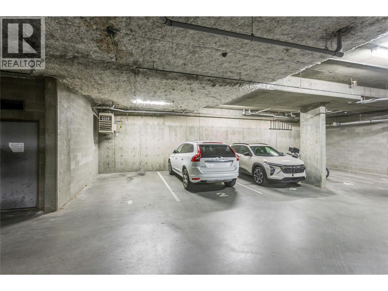 446 West Avenue Unit# 102, Kelowna, BC