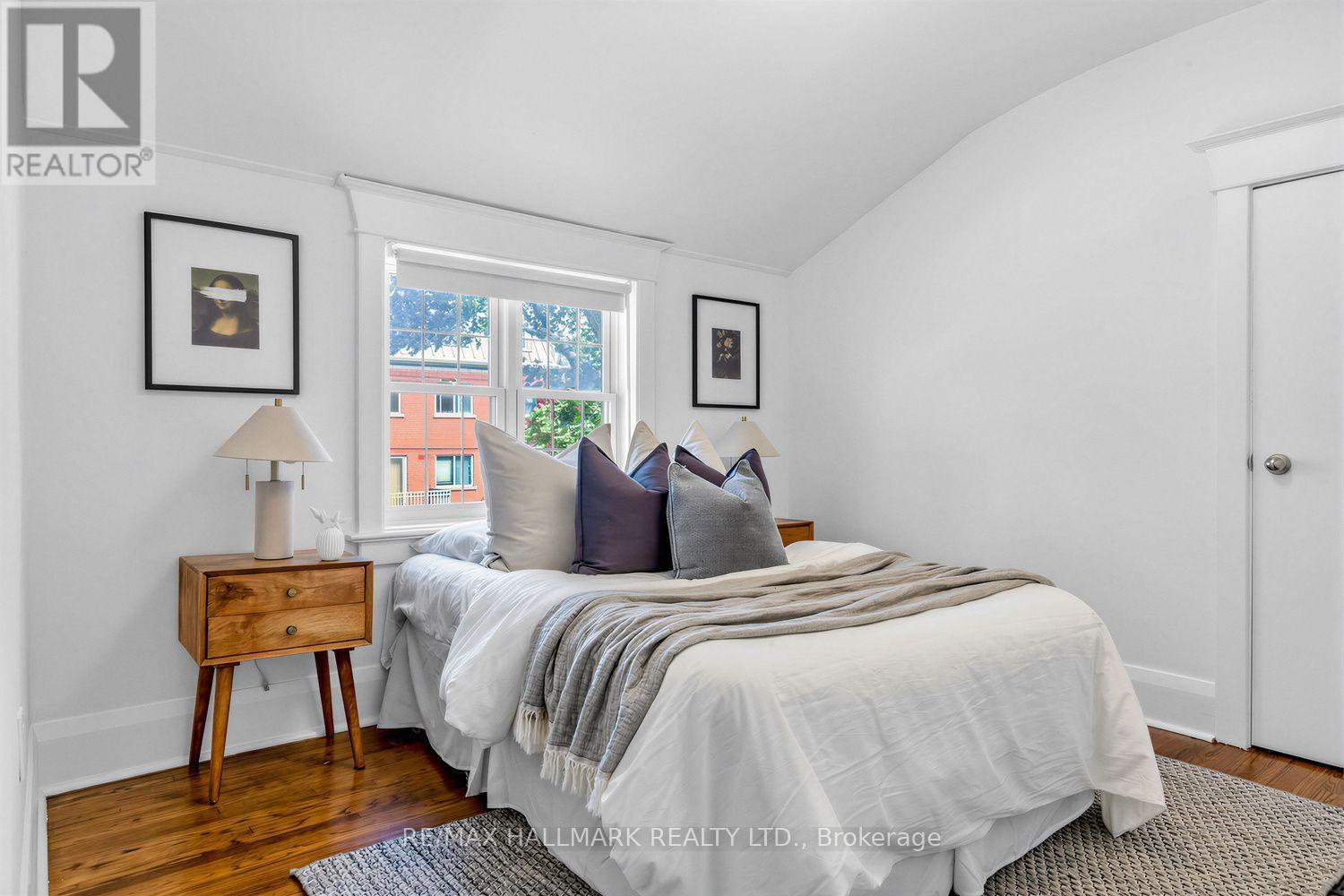 703 Mortimer Avenue, Toronto, ON