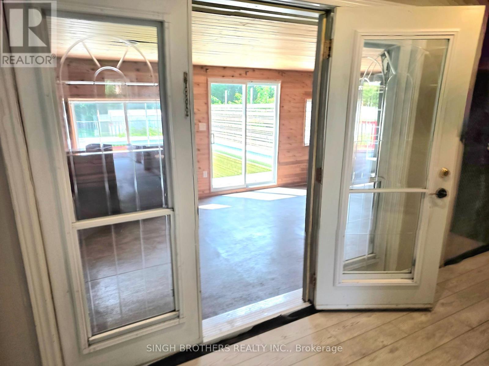 Sunroom - 149 Rice Road, Welland, ON