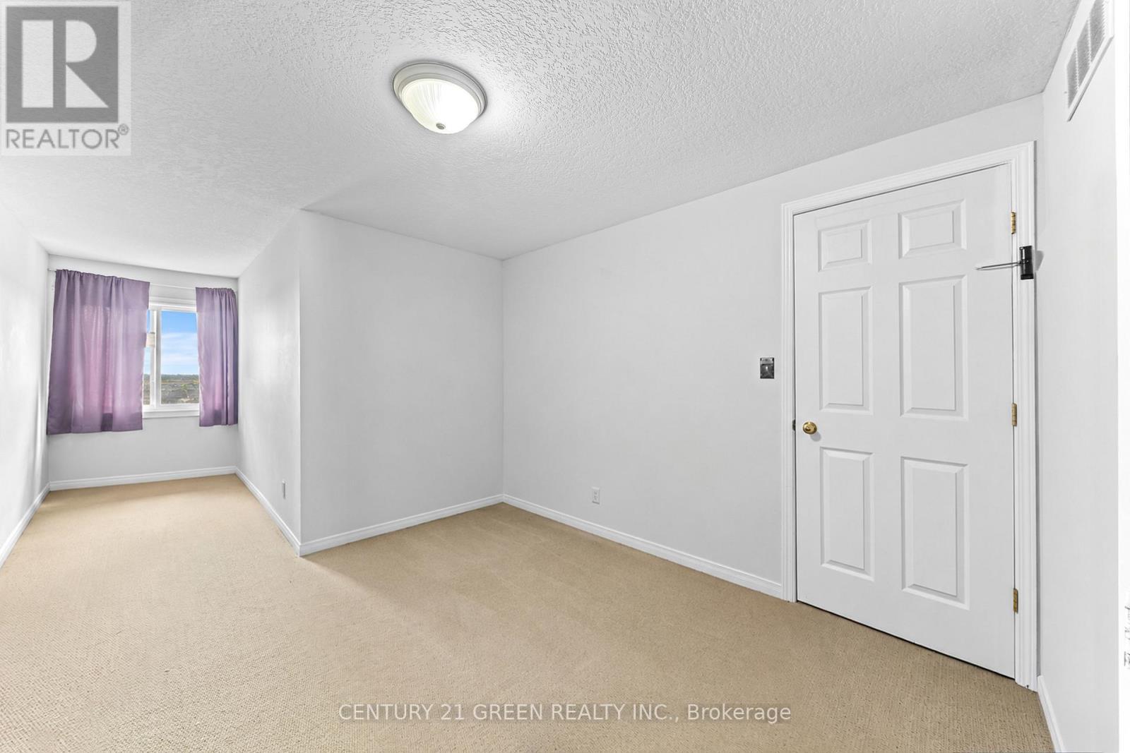 245 Red Clover Court, Kitchener, ON