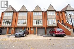 895 MAPLE Avenue Unit# 118 Burlington, ON L7S 2H7