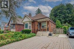 125 HADDON Avenue S Hamilton, ON L8S 1X7