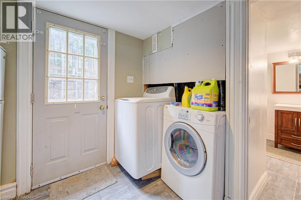 125 Haddon Avenue S, Hamilton, ON