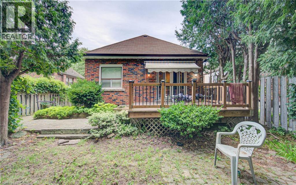 125 Haddon Avenue S, Hamilton, ON