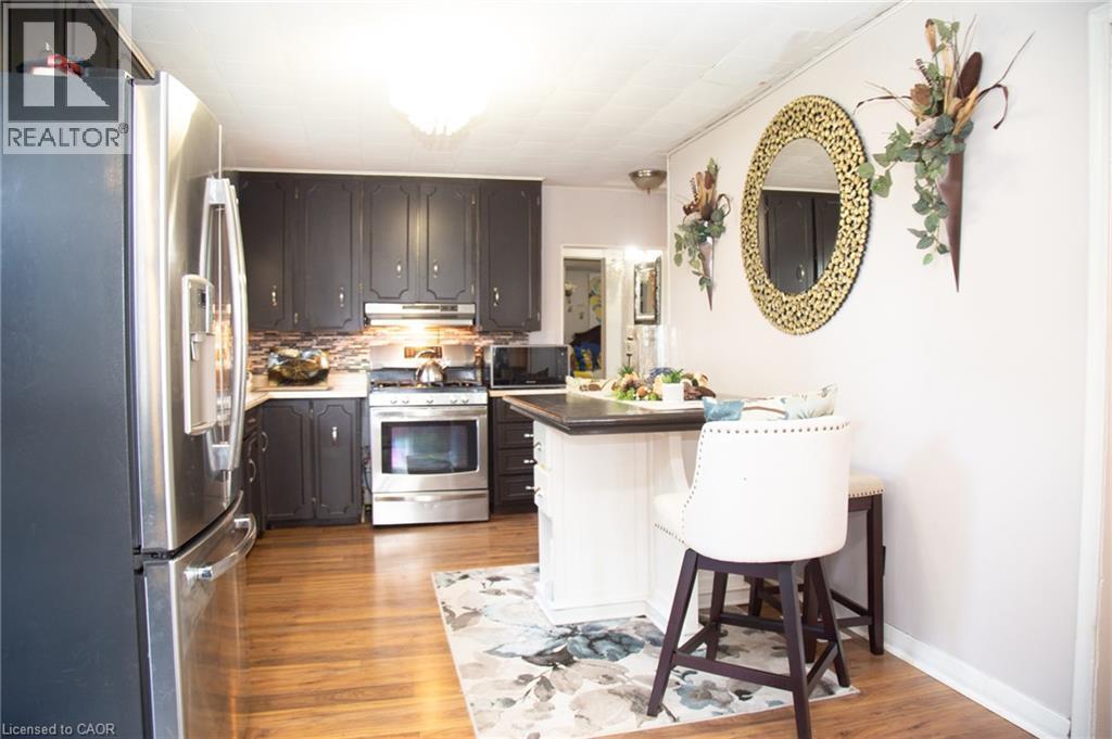 909 Windham Rd 13 Road, Simcoe, ON