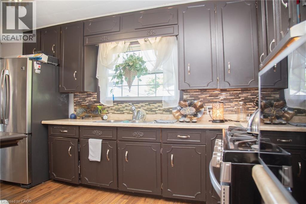 909 Windham Rd 13 Road, Simcoe, ON