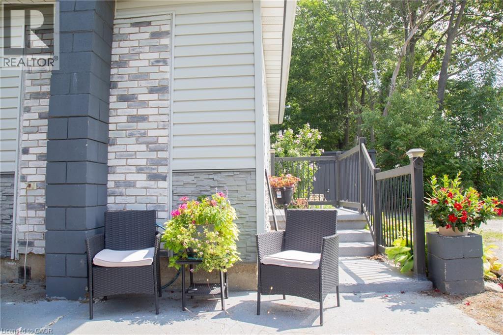909 Windham Rd 13 Road, Simcoe, ON