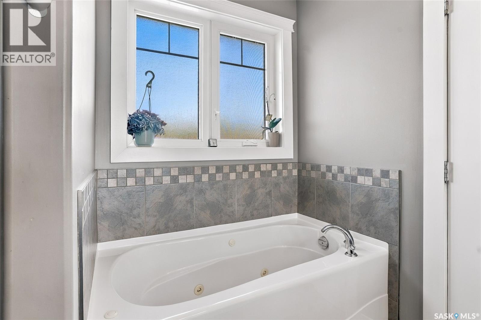 1642 Shepherd Court, Saskatoon, SK