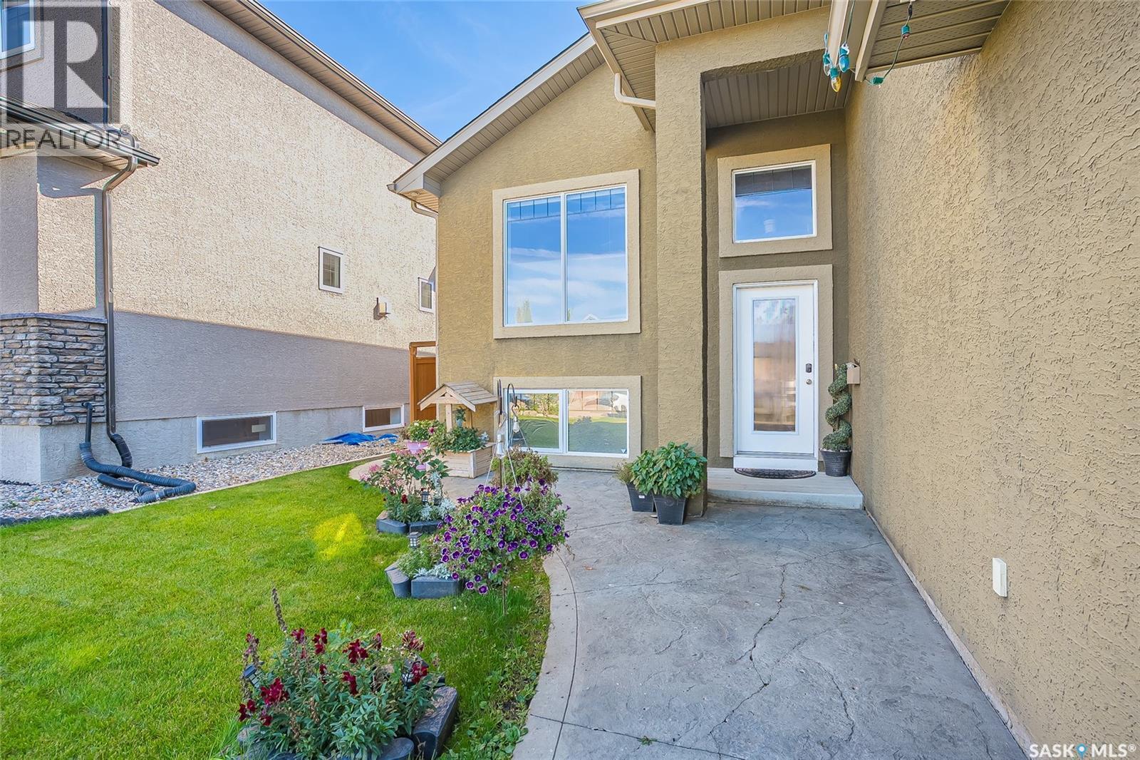 1642 Shepherd Court, Saskatoon, SK