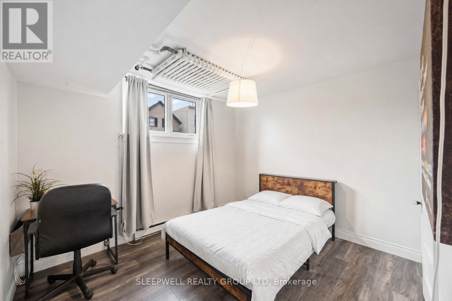 1A - 180 Augusta Street, Ottawa, ON