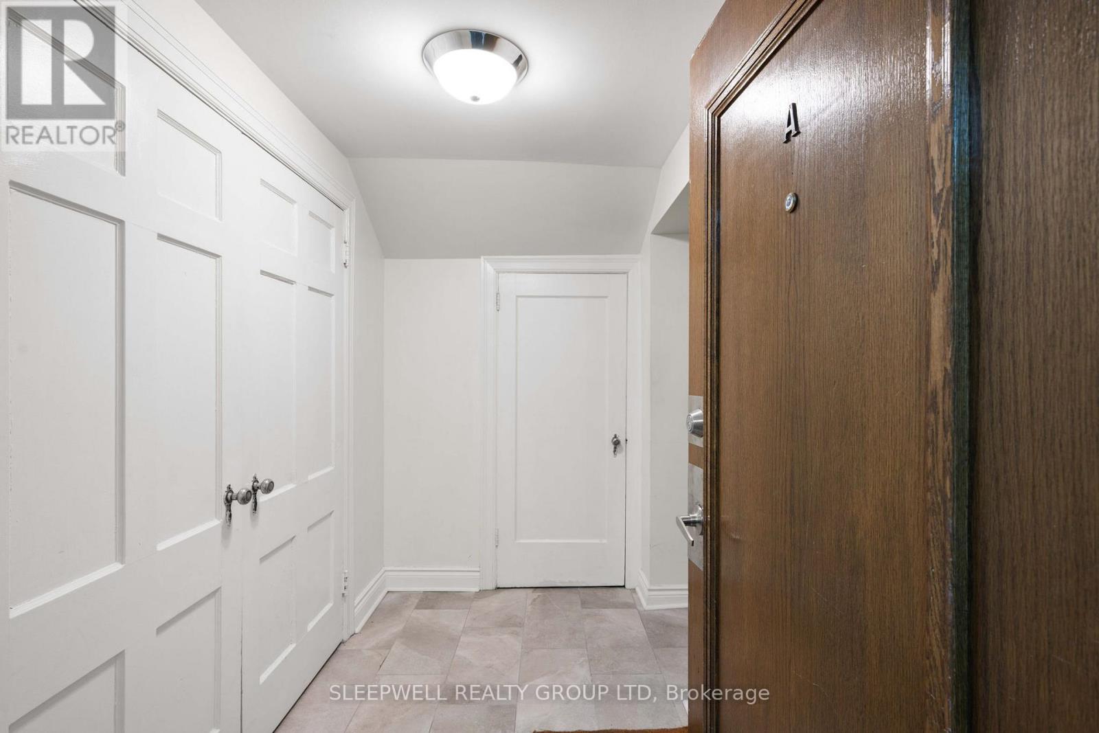 1A - 180 Augusta Street, Ottawa, ON